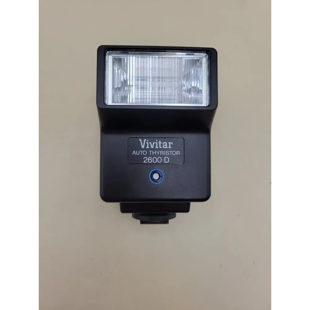 Vivitar 2600-D Auto Thyristor Hot Shoe Mount Camera Flash Vintage Black